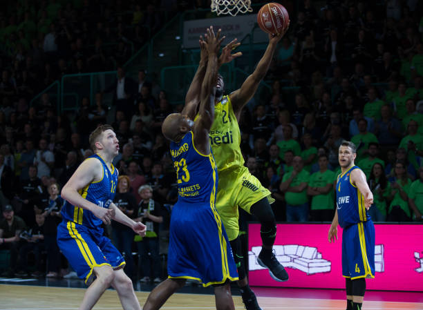 对手高拦网 对手高拦网