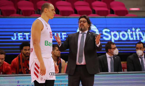 也让亚洲足 也让亚洲足